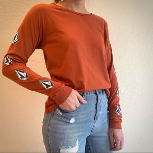 Volcom Junior’s Deadly Stones Graphic- Print Top